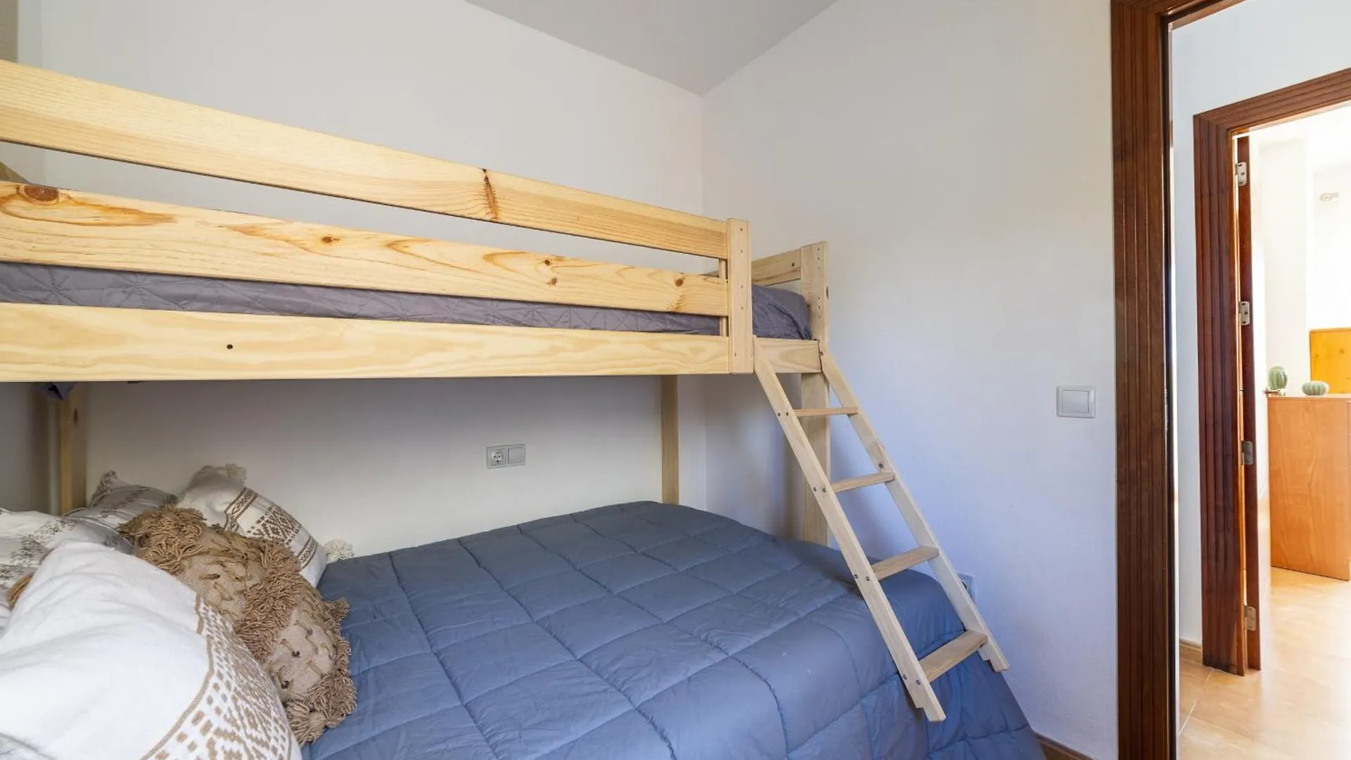 Almeriasuite Enix Impressive Views Apartment Almeria
